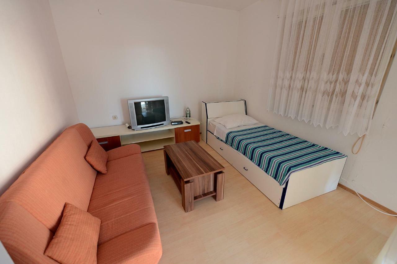 Apartment Kod Stipe Врси Екстериор снимка